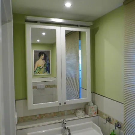 Rosi Apartment *